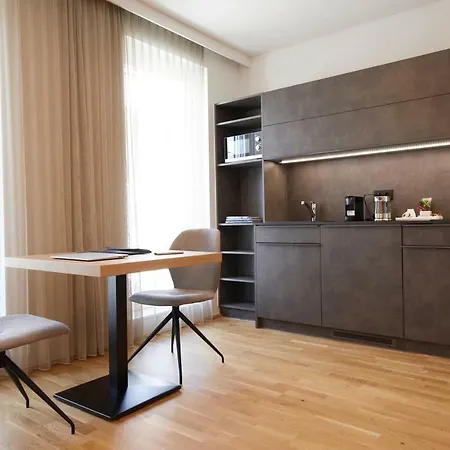 Goesser Braeu Hotel