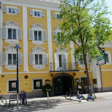 Goesser Braeu فندق 3*