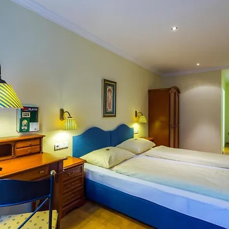 Goesser Braeu Hotel