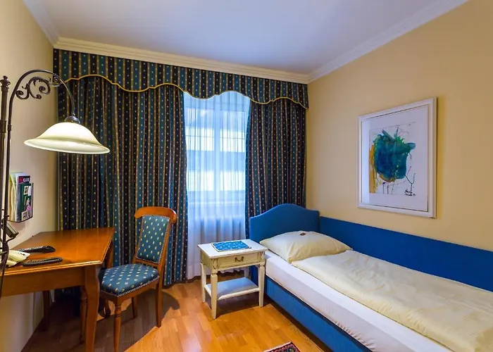 Ξενοδοχείο Hotel Goesser Braeu Βελς